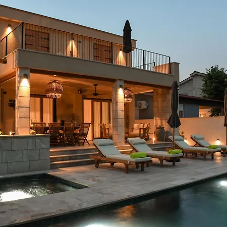 Villa Teja